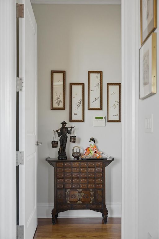 Image 23 of property listing at 2 Laurens Street 3 E, Charleston, SC 29401