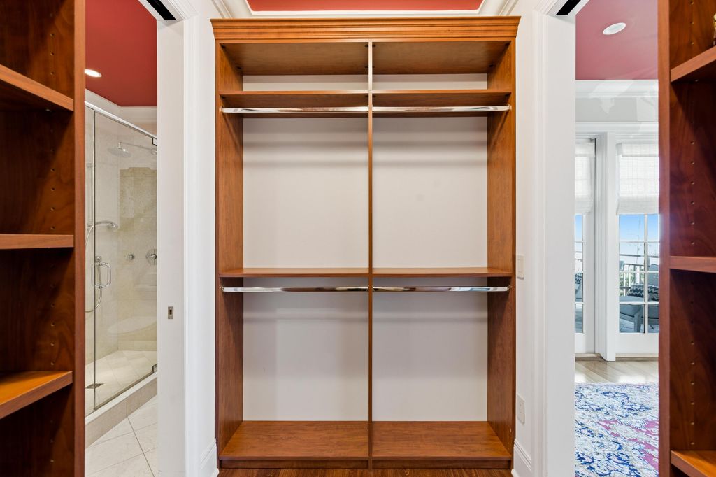 Image 44 of property listing at 2 Laurens Street 3 E, Charleston, SC 29401