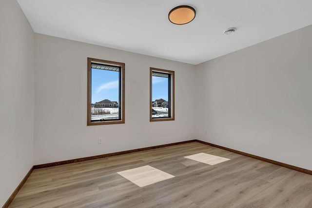 3401 Wildflower Road S, Saint Cloud, MN 56301