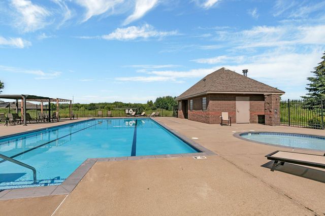 3401 Wildflower Road S, Saint Cloud, MN 56301