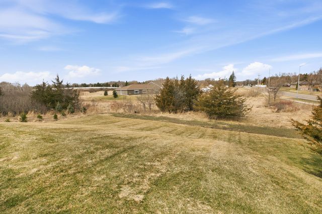 3401 Wildflower Road S, Saint Cloud, MN 56301