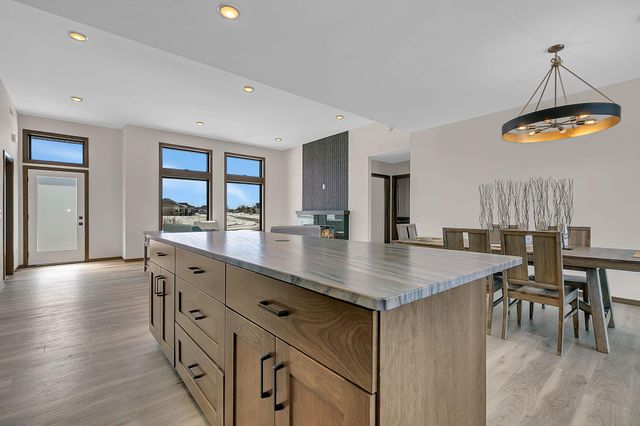 3401 Wildflower Road S, Saint Cloud, MN 56301