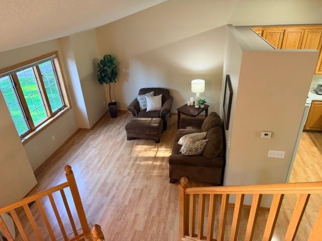 9487 Winslow N, Maple Grove, MN 55311