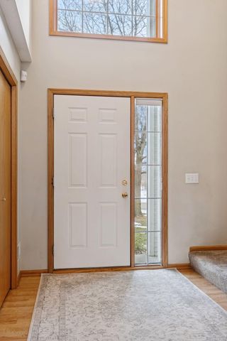 9487 Winslow N, Maple Grove, MN 55311