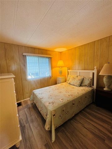 320 ALOHA DRIVE, Haines City, FL 33844