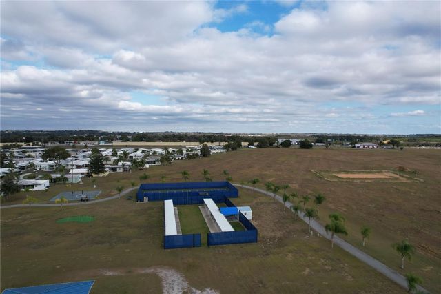 320 ALOHA DRIVE, Haines City, FL 33844