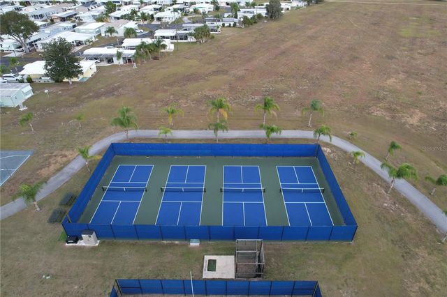 320 ALOHA DRIVE, Haines City, FL 33844