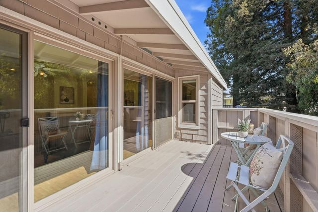 500 W Middlefield Road 20, Mountain View, CA 94043