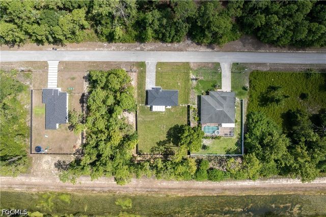 1055 Asther ST E, Lehigh Acres, FL 33974