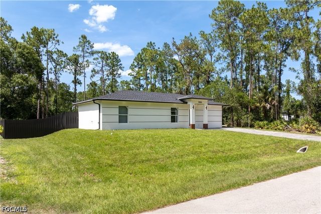 1055 Asther ST E, Lehigh Acres, FL 33974