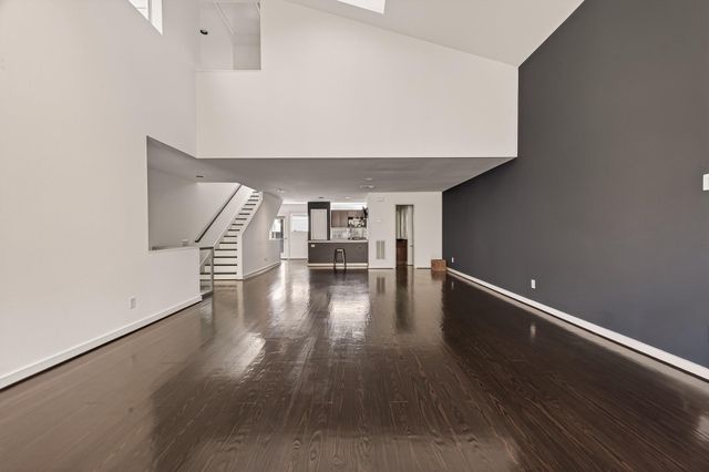 405 Meadow Street, Houston, TX 77020