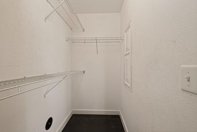 405 Meadow Street, Houston, TX 77020