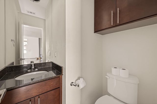 405 Meadow Street, Houston, TX 77020