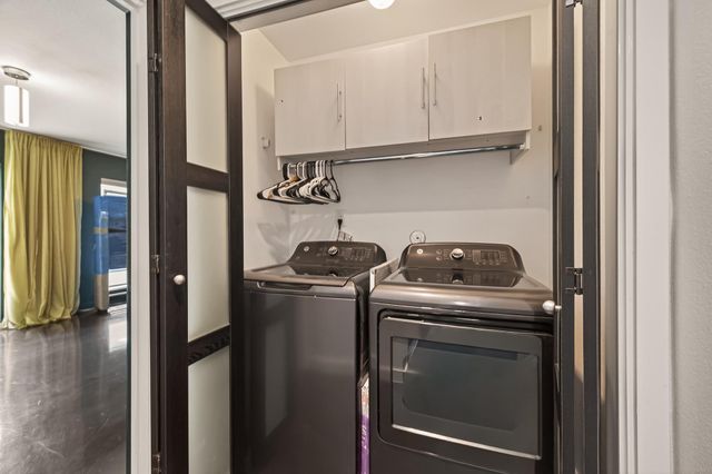 405 Meadow Street, Houston, TX 77020