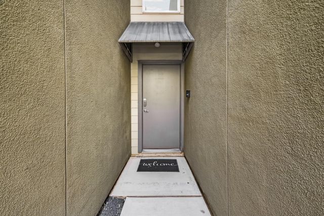 405 Meadow Street, Houston, TX 77020