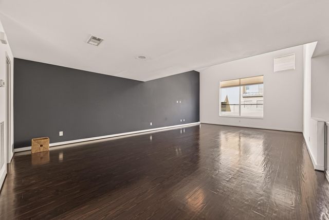 405 Meadow Street, Houston, TX 77020