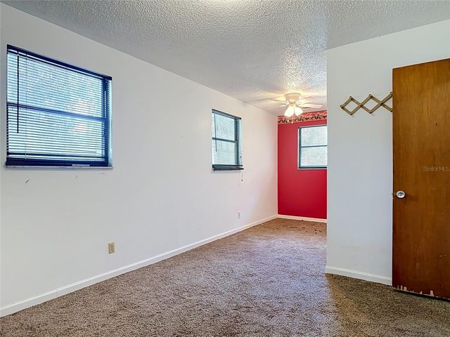 24930 AVENUE C, Paisley, FL 32767