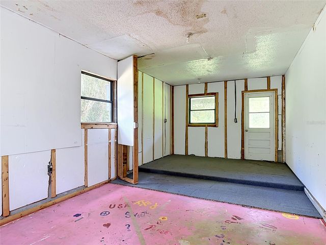 24930 AVENUE C, Paisley, FL 32767