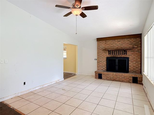 24930 AVENUE C, Paisley, FL 32767