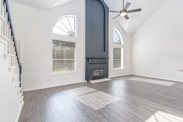 30611 Country Meadows Drive, Tomball, TX 77375