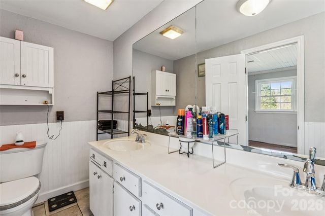 2089 Gastonia Highway, Lincolnton, NC 28092