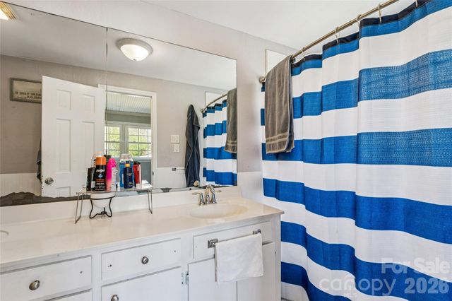 2089 Gastonia Highway, Lincolnton, NC 28092