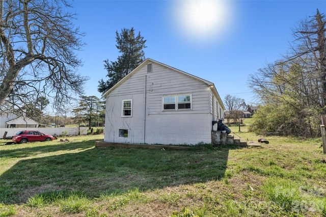 2089 Gastonia Highway, Lincolnton, NC 28092