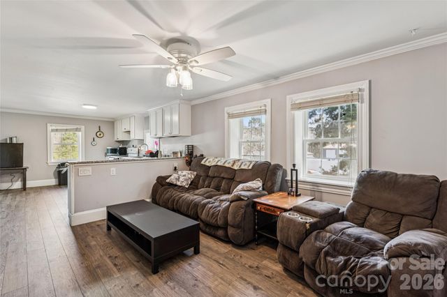 2089 Gastonia Highway, Lincolnton, NC 28092