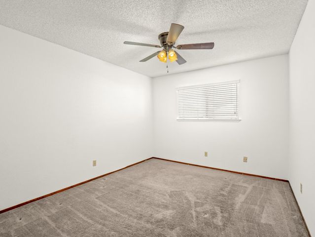 3006 S Vintage Street, Visalia, CA 93277