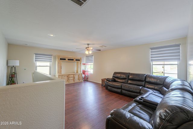 45665 W GUILDER Avenue, Maricopa, AZ 85139