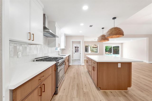 2418 Lexford Lane, Houston, TX 77080