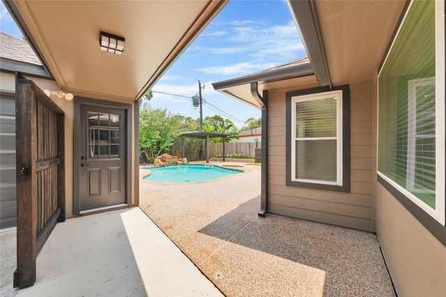 2418 Lexford Lane, Houston, TX 77080