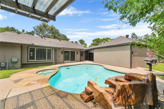 2418 Lexford Lane, Houston, TX 77080