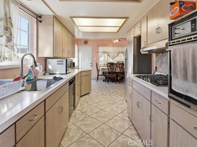 12071 Acacia, Garden Grove, CA 92840