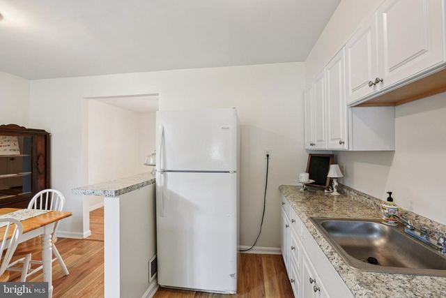 4714 HELLWIG RD, Baltimore, MD 21206