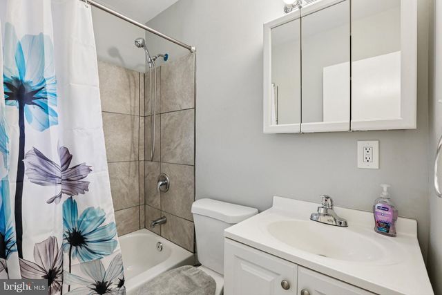 4714 HELLWIG RD, Baltimore, MD 21206