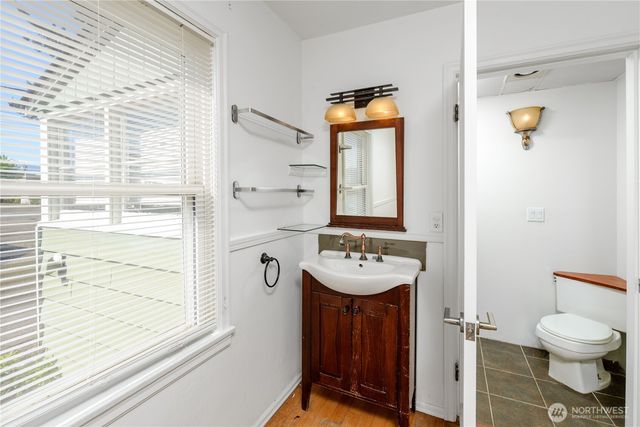 405 W Spruce Street, Sequim, WA 98362