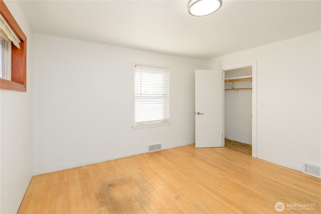 405 W Spruce Street, Sequim, WA 98362