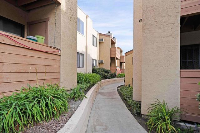 2920 Briarwood Road H12, Bonita, CA 91902