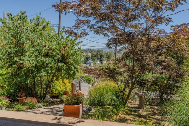 419 Rex Ave, Jackson, CA 95642