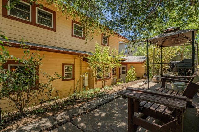 419 Rex Ave, Jackson, CA 95642