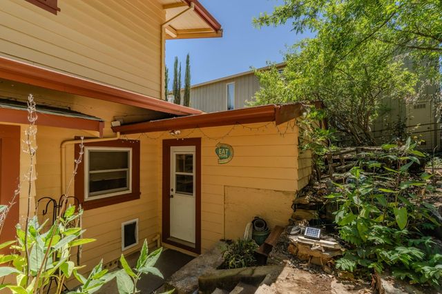 419 Rex Ave, Jackson, CA 95642