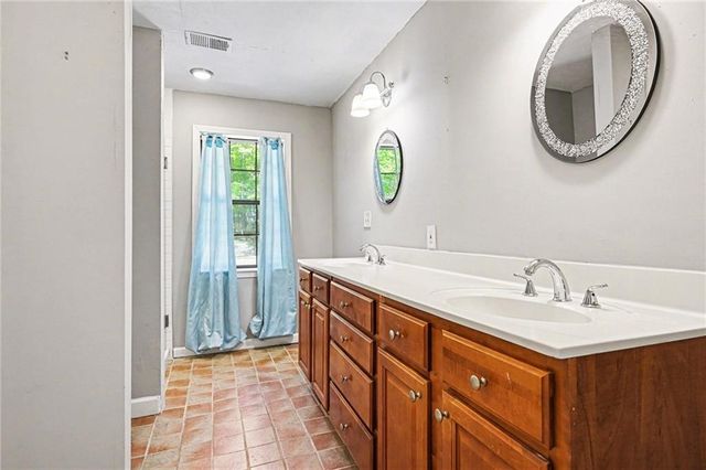 2133 Cooper Way, Jonesboro, GA 30236