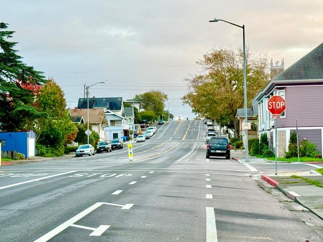 1209 Sacramento St, Vallejo, CA 94590