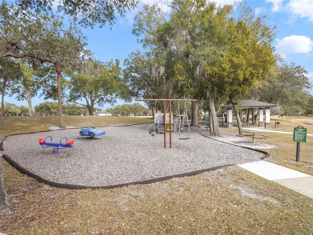 Image 24 of property listing at 224 WIMBLEDON CIRCLE, Lake Mary, FL 32746