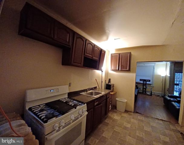 2238 N NATRONA ST, Philadelphia, PA 19132