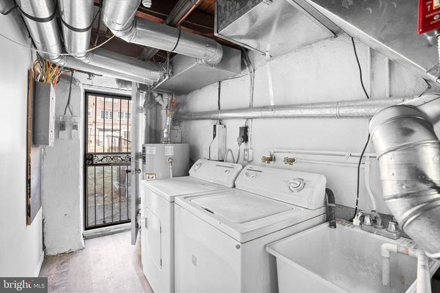 7823 FORREST AVE, Philadelphia, PA 19150