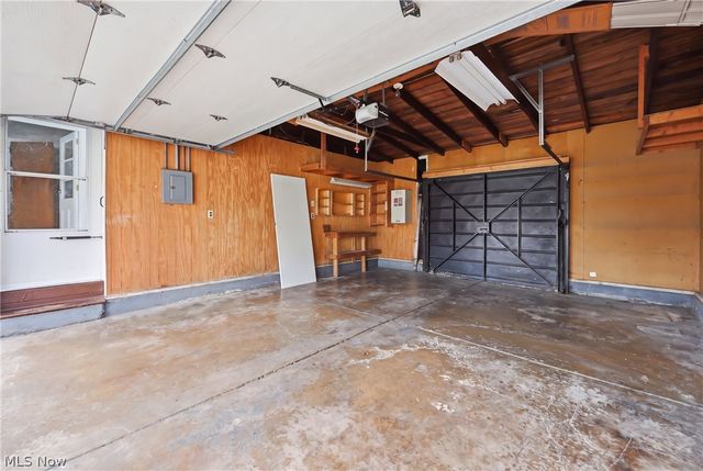 6940 Paxton Road, Youngstown, OH 44512