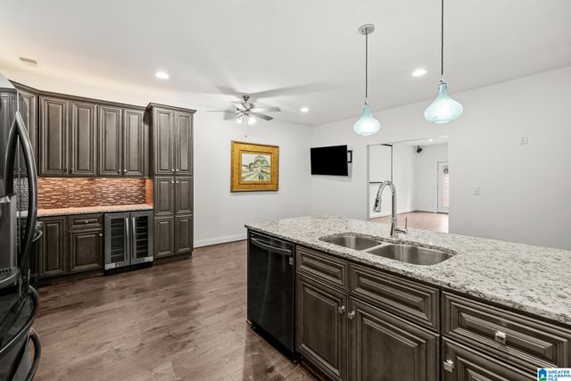 6417 DEERFOOT CROSSING DRIVE, Trussville, AL 35173