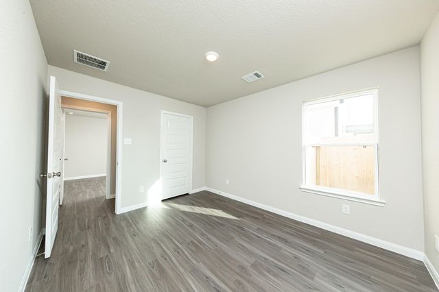 2512 Hawks Eye Drive, Conroe, TX 77301